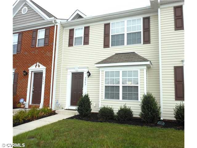 Exterior Front - Box Bay Window on front elevation