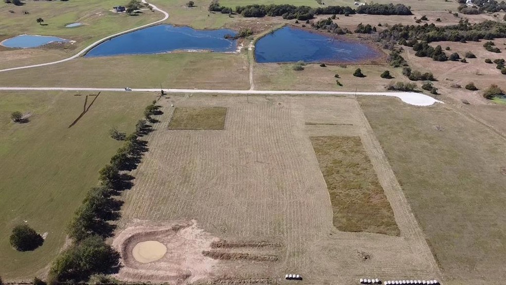 164 Jrc Ranch Ct, Gainesville, TX 76240 - photo 1