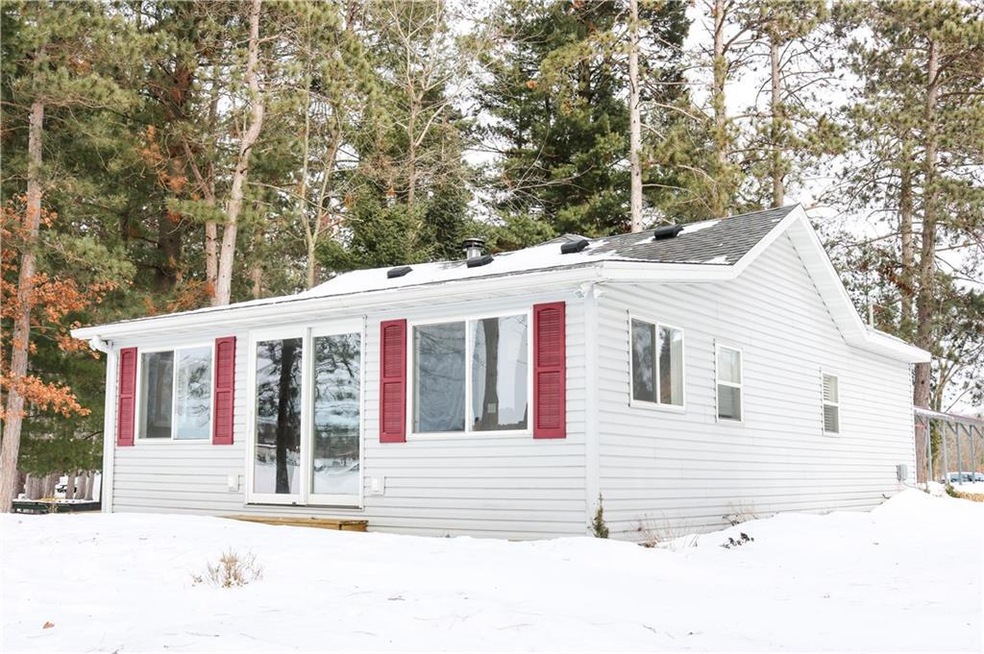 694 26 1 2 27th St, New Auburn, WI 54757 - photo 1