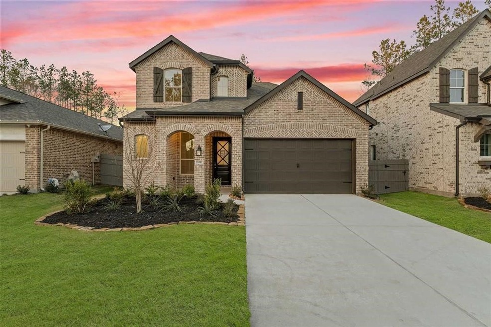 15927 Golden Trails Ct, Conroe, TX 77302 - photo 1