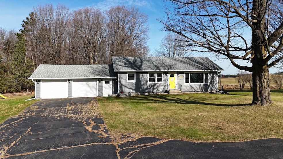 For Sale $299,900 • Co-Listing Agent