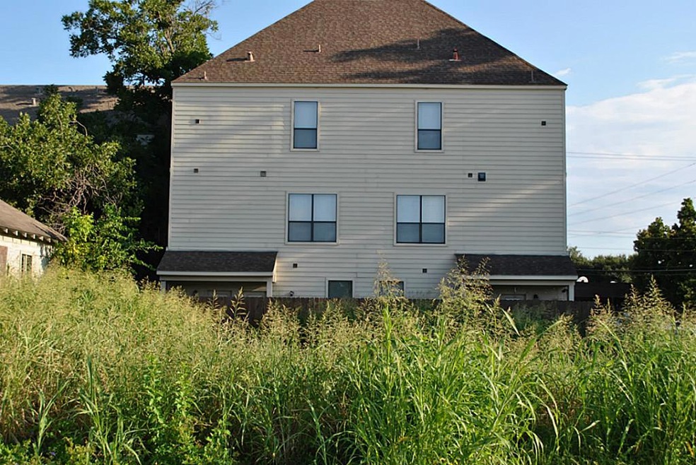 4208 A+B Schuler, Houston, TX 77007 - photo 1