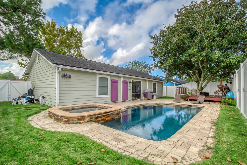 8455 Ivey Rd, Jacksonville, FL 32216 - photo 1