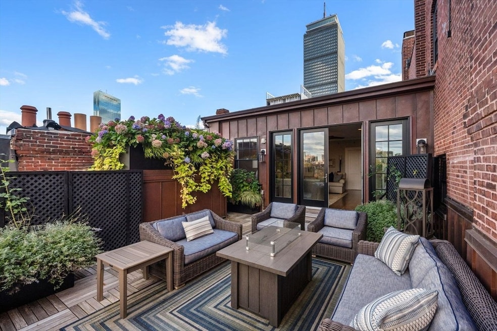 288 Commonwealth Ave unit 3, Boston, MA 02115 - photo 1