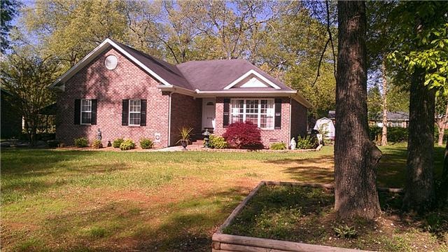 210 Sherwood Dr, Manchester, TN 37355 - photo 1