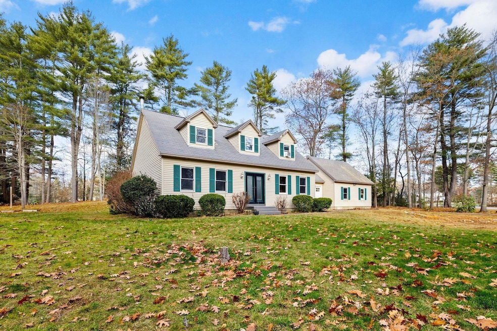 31 Moulton Ave, Greenland, NH 03840 - photo 1