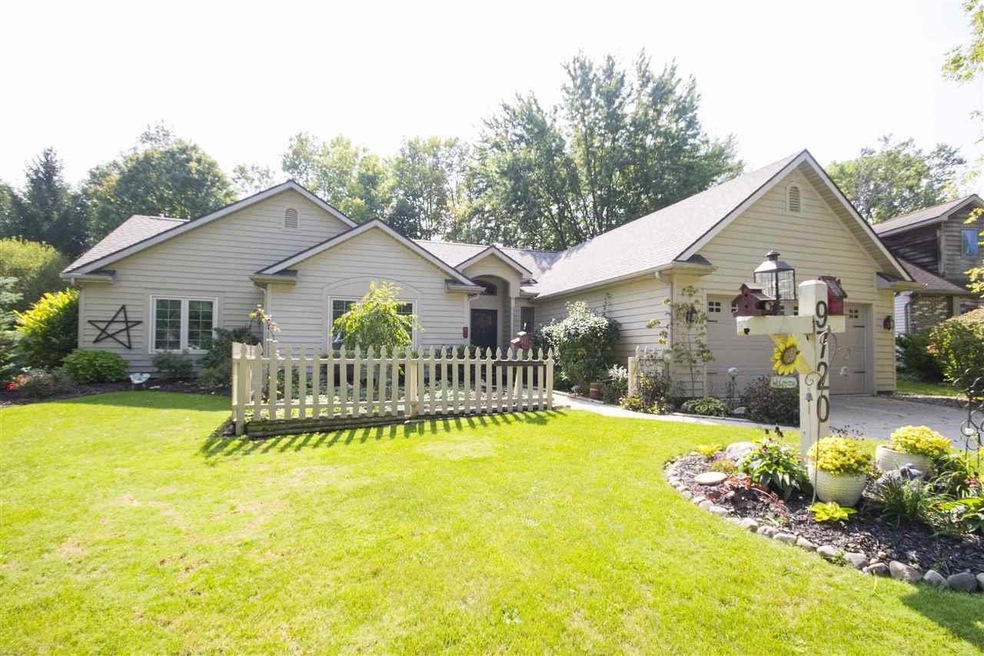 9720 Pioneer Trail, Leo, IN 46765 - photo 1