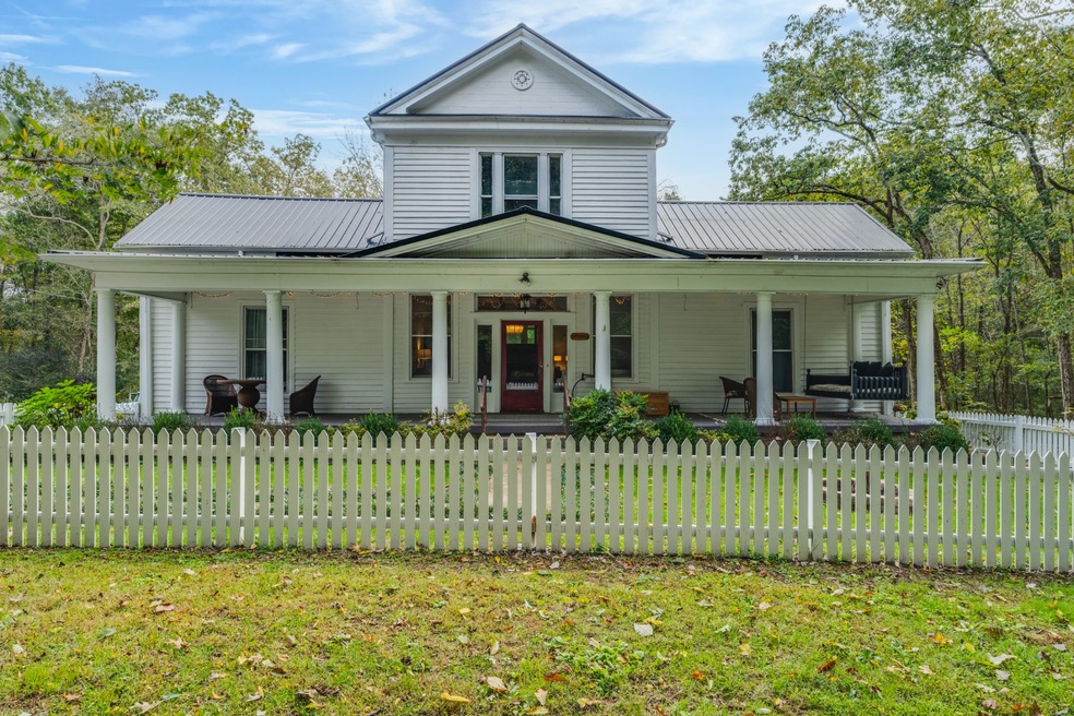 1455 Mapleash Ave, Columbia, TN 38401 - photo 1