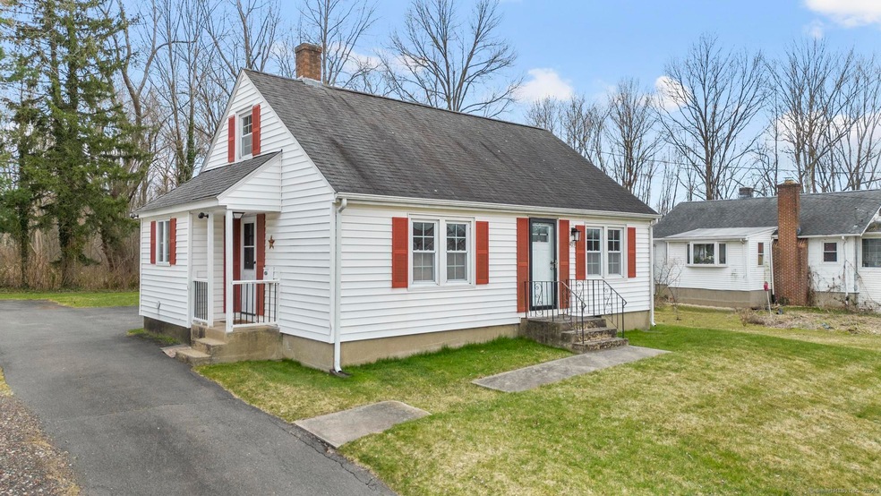 403 Nott St, Wethersfield, CT 06109 - photo 1