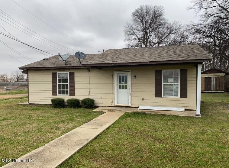 212 South St, Belzoni, MS 39038- Homes.com