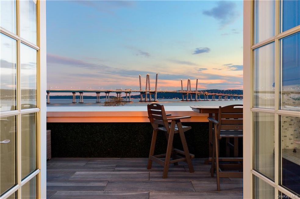 163 W Main St unit TH26, Tarrytown, NY 10591 - photo 1