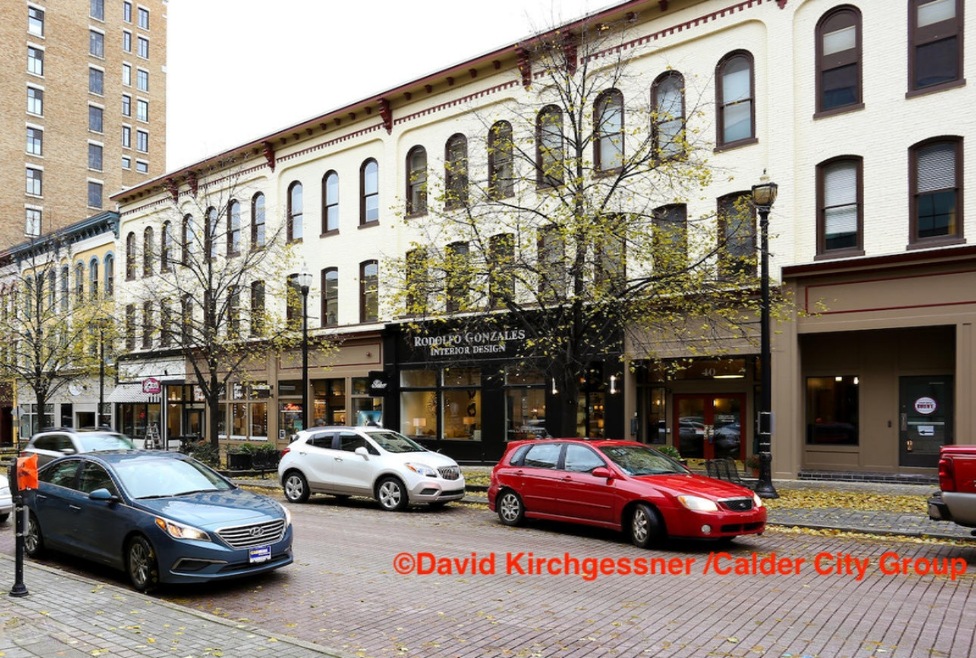 40Monroe-front small