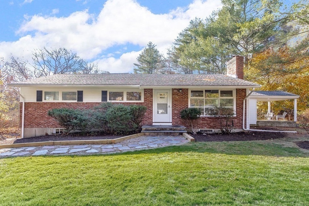 53 Red Barn Rd, Wayland, MA 01778 - photo 1