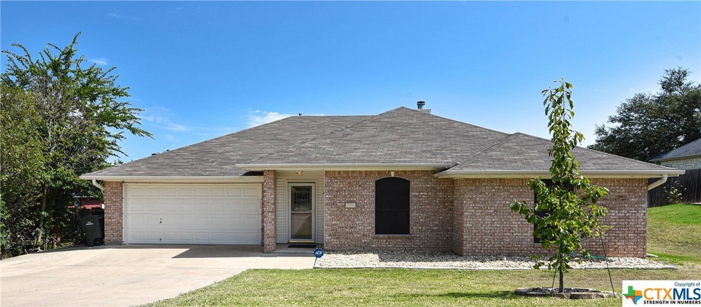 911 Kelso Dr, Copperas Cove, TX 76522 - photo 1