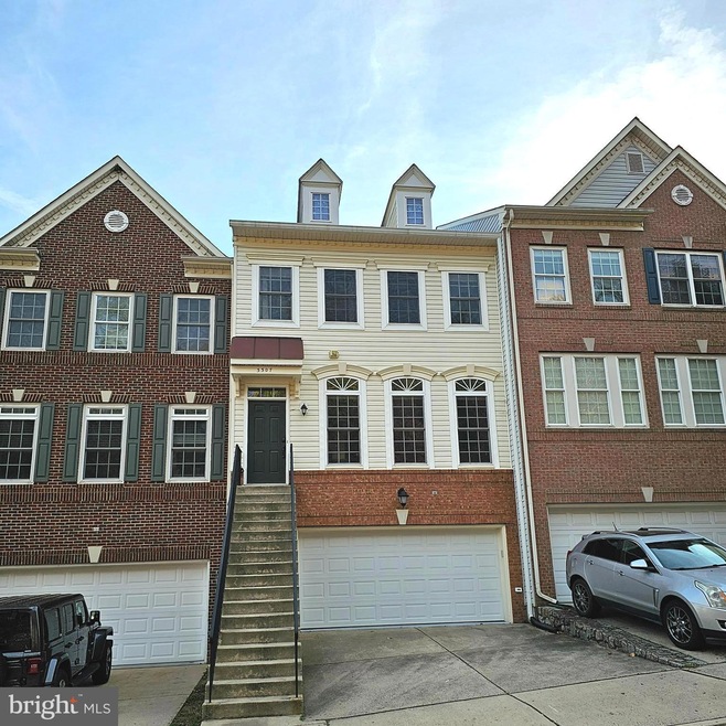 3307 Beechcliff Dr, Alexandria, VA 22306 - photo 1