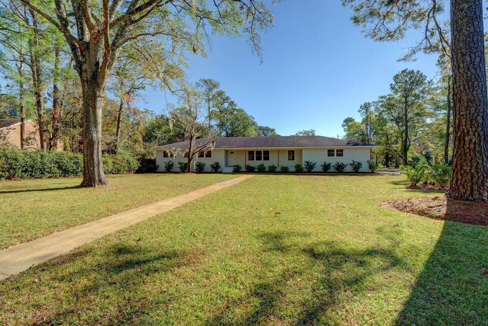 6333 Myrtle Grove Rd-large-002-16-P30558