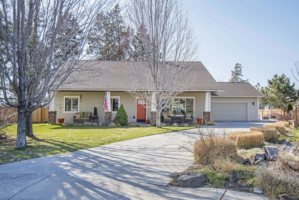 1453 NW 20th Ct, Redmond, OR 97756 - photo 1