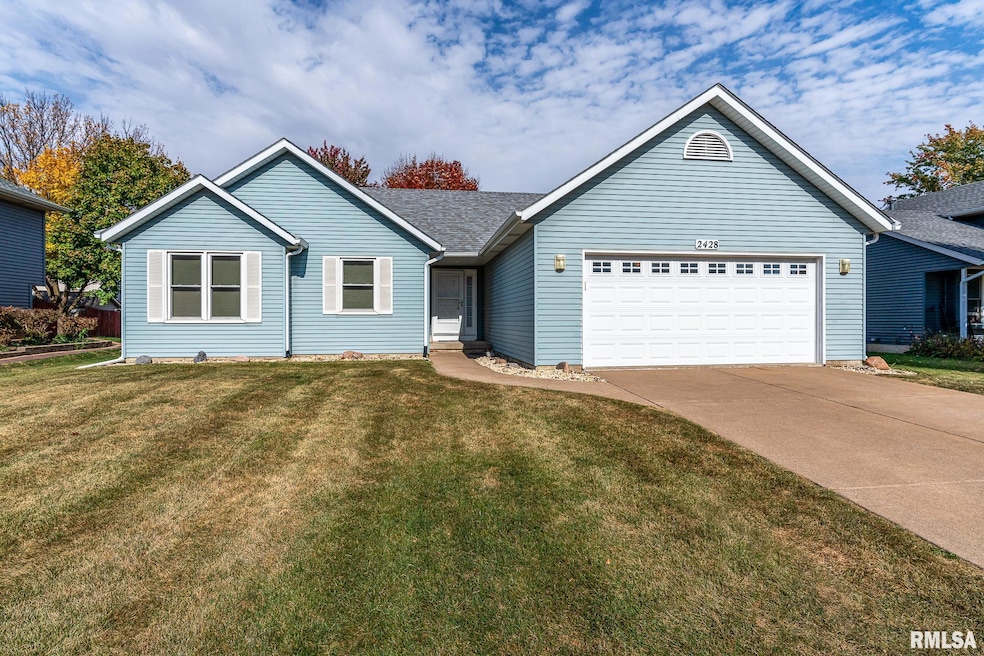 2428 W 60th Place, Davenport, IA 52806 - photo 1