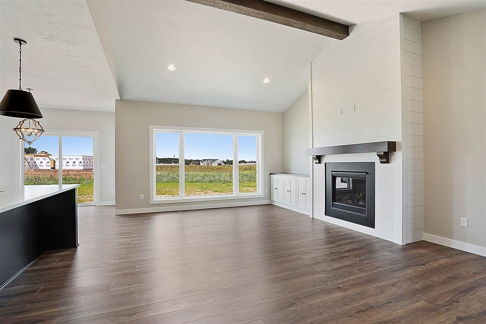 N9323 Touchdown Dr, Harrison, WI 54915 - photo 1