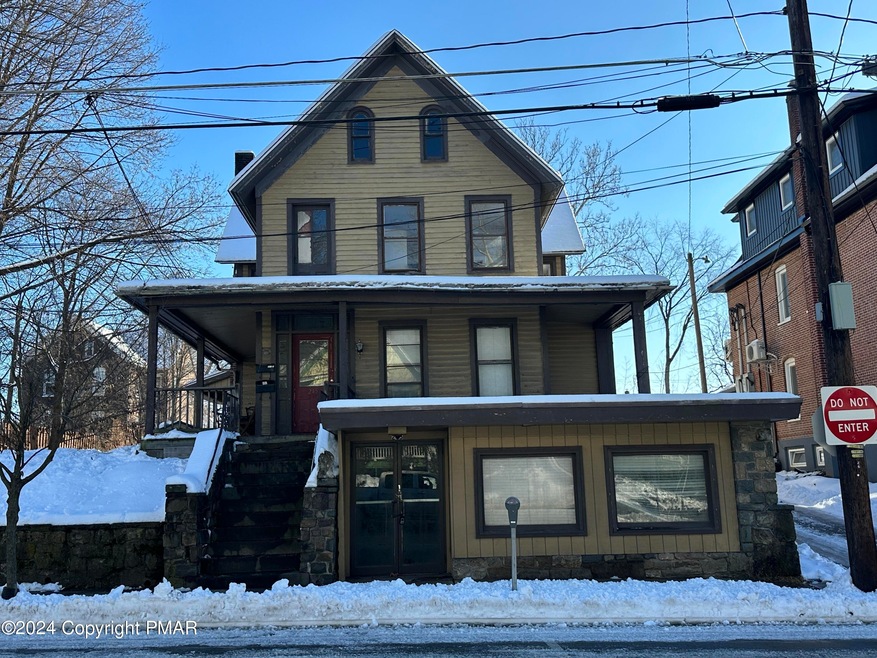 245 Washington St unit 2ND FLR, East Stroudsburg, PA 18301 - photo 1