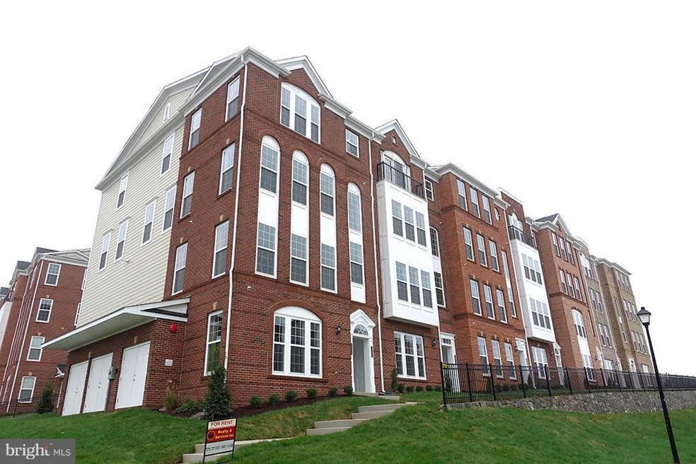 20694 Erskine Terrace, Ashburn, VA 20147 - photo 1