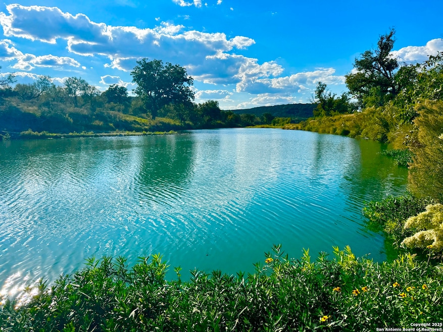 410 Craig Ln, Junction, TX 76849 - photo 1