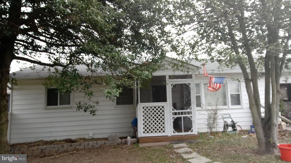 4935 Wharff Ln, Ellicott City, MD 21043 - photo 1