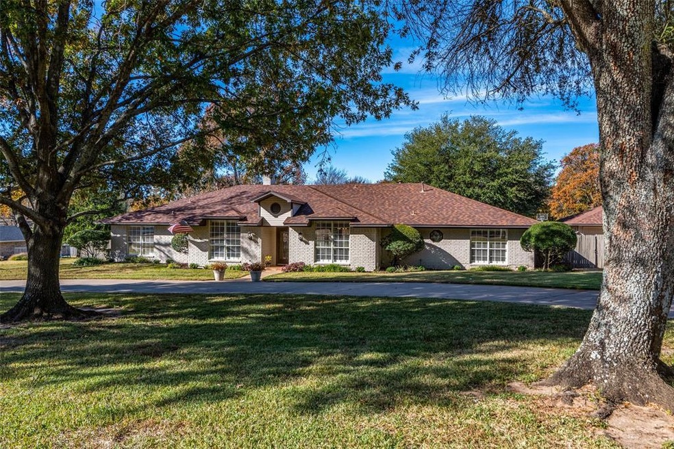 14 Spring Creek Dr, Denison, TX 75020 - photo 1