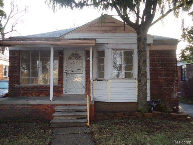 261-692824 Front 1.JPG