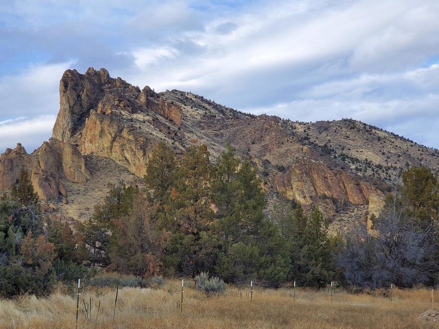3645 NE Xenolith St, Terrebonne, OR 97760 - photo 1