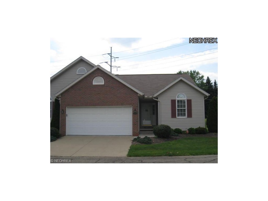 Great condition 2 bedroom, 2 full bath condo in Pe