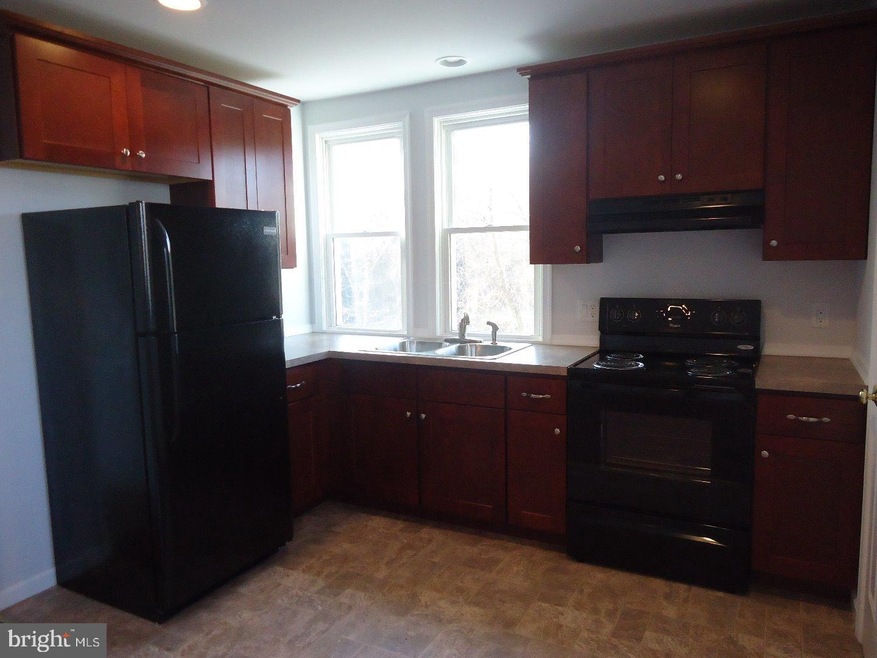 136 W State St unit 2B, Hamburg, PA 19526 - photo 1