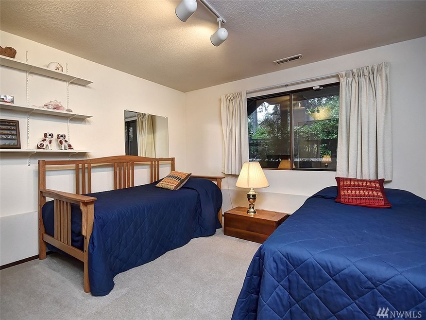 7622 175th St SW, Edmonds, WA 98026 - photo 1