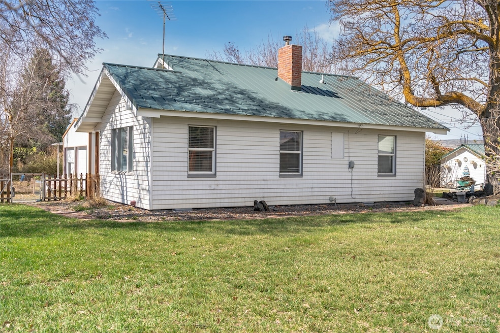 Sold $379,500