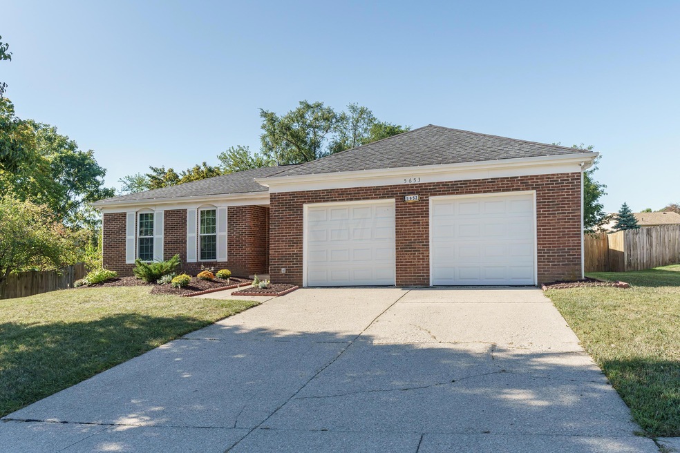5653 Countrie Glen Drive_MLS_01