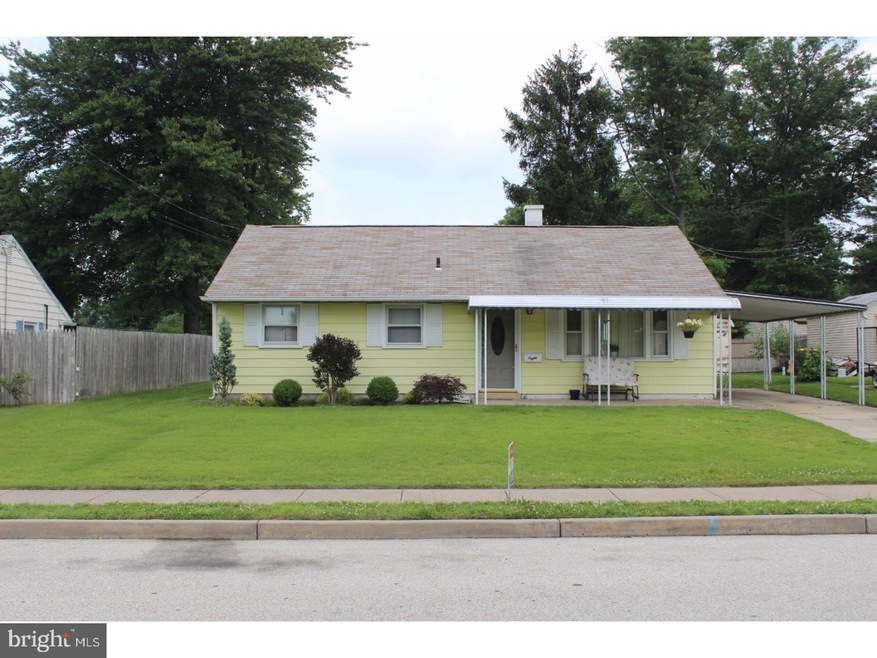 8 N Walnut Cir, West Berlin, NJ 08091 - photo 1