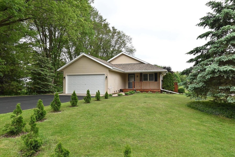 Vista Rd -front