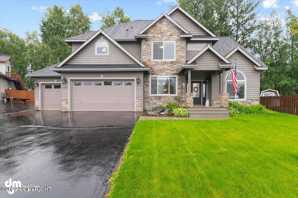 02-Exterior Front_ETL0952