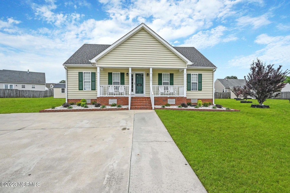 3801 Satinwood Ct, Winterville, NC 28590 - photo 1