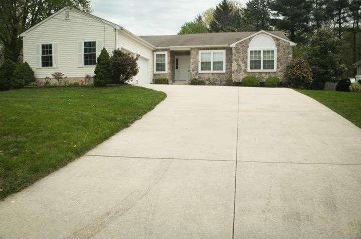 242 Burke Ave, Woodbury, NJ 08096 - photo 1