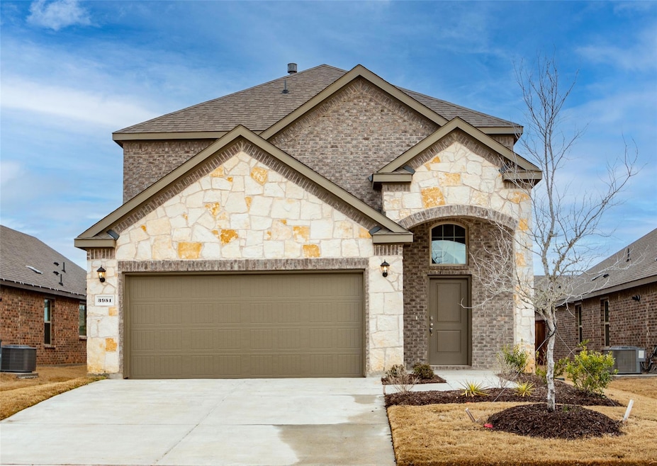 3951 Oak Creek Cir, Denison, TX 75020 - photo 1