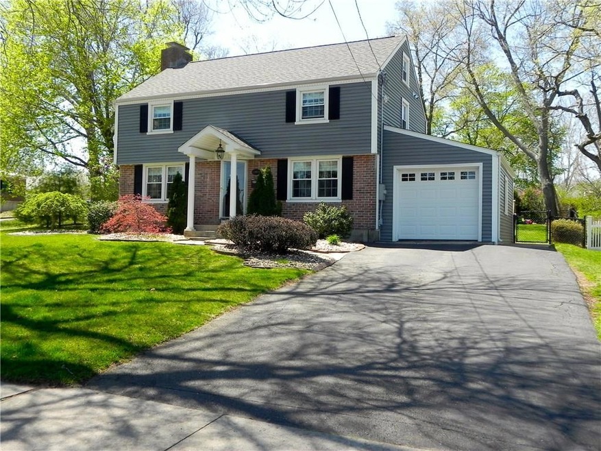 Welcome home to 269 Ridge Road