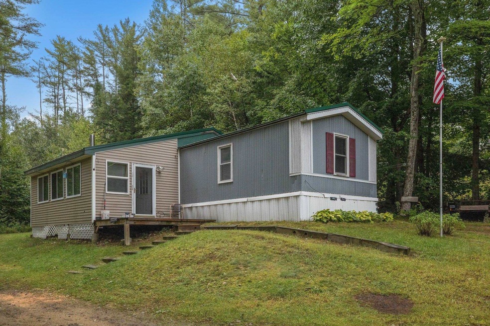 61 Gile Pond Rd, Franklin, NH 03235 - photo 1