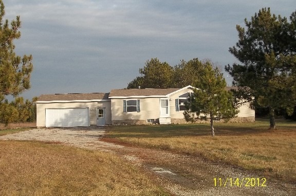 N7220 Birchwood Rd, Crivitz, WI 54114 - photo 1