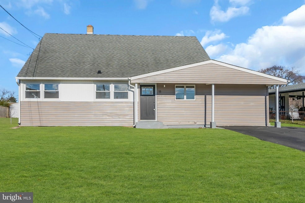 11 Ithaca Ct, Trenton, NJ 08690 - photo 1