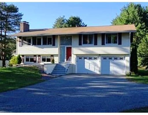 122 Pleasant St, Northborough, MA 01532 - photo 1