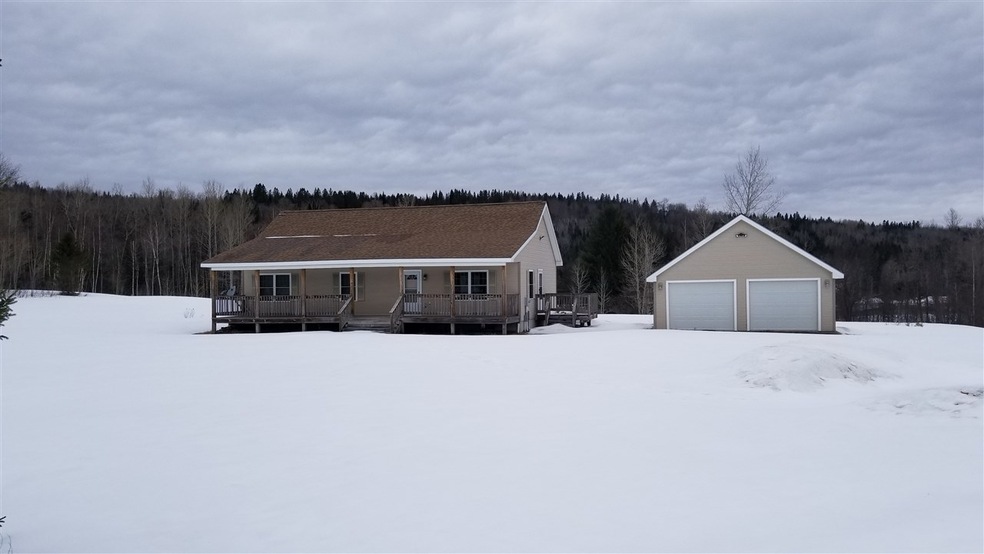64 Nash Rd, Colebrook, NH 03576 - photo 1