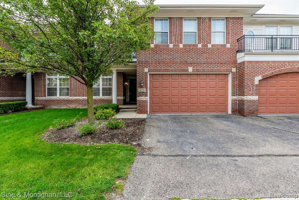 4325 Gateway