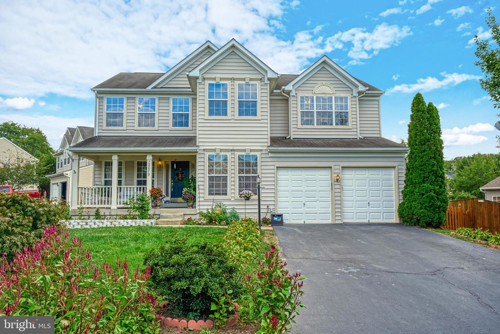 Sold $700,000 • Co-Listing Agent