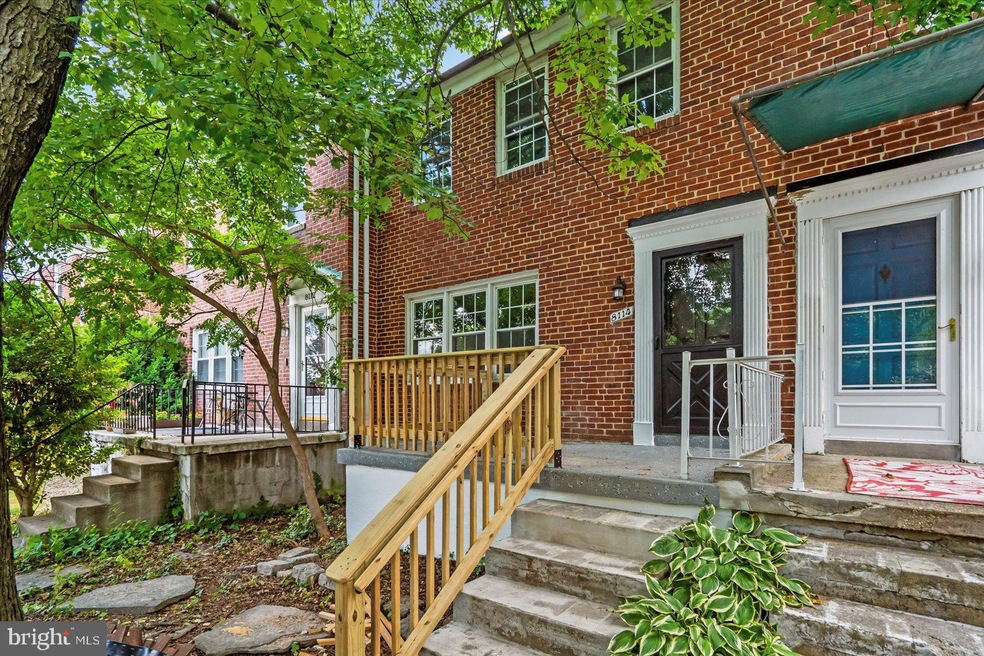 8114 Clyde Bank Rd, Towson, MD 21286 - photo 1